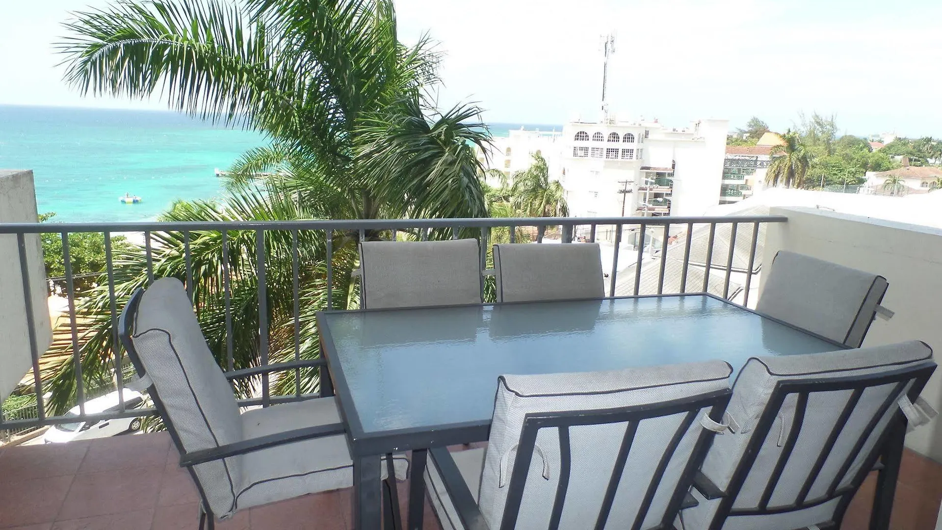 Sky Lounge Beach Studio Montego Bay 0*,  Jamaica
